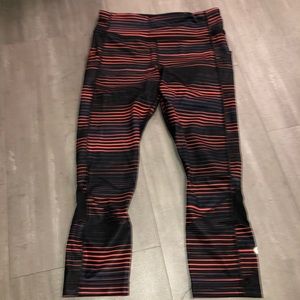 striped cropped lululemon leggings with pockets